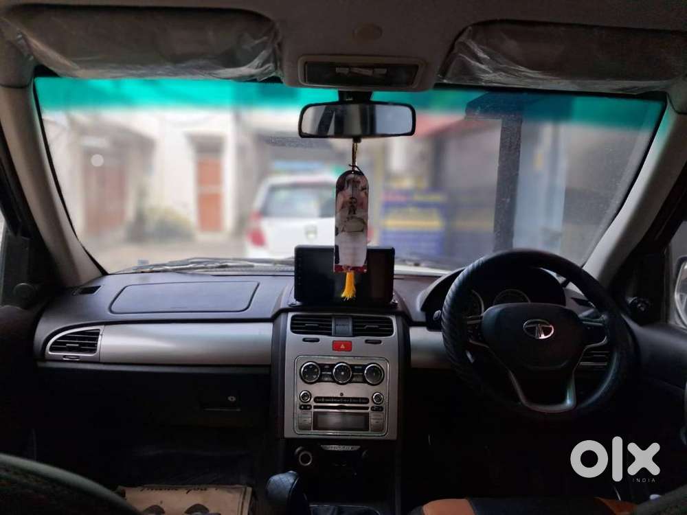 2016 Tata Safari Storme
