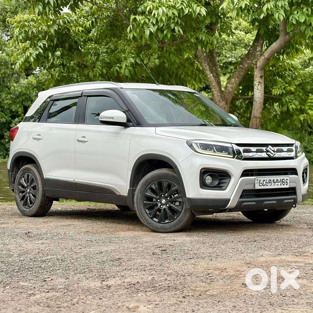 Maruti Suzuki Brezza 1.5 Zxi At Smart Hybrid, 2021, Petrol