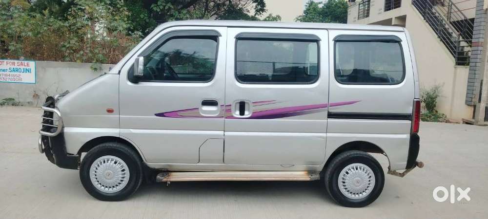 Maruti Suzuki Eeco Smiles 5 Seater Standard, 2016, Petrol