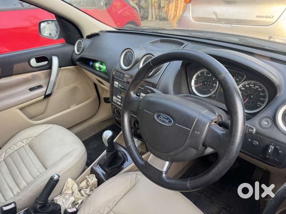 Ford Fiesta Petrol Titanium, 2009, Petrol