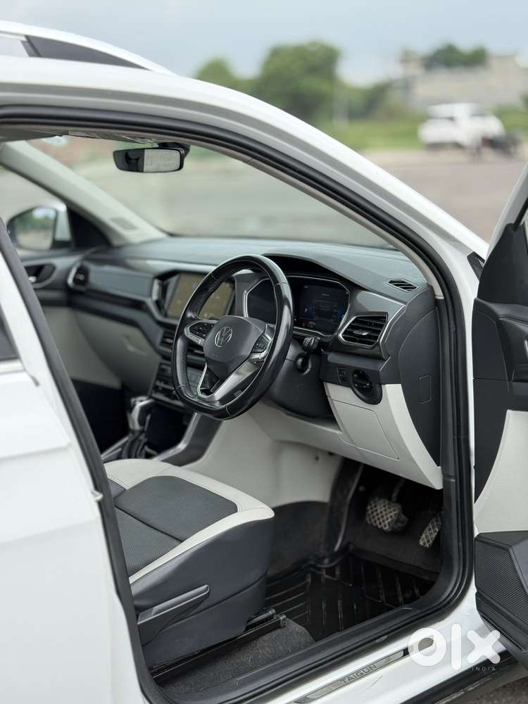 Volkswagen Taigun 1.0 Tsi Topline At, 2022, Petrol
