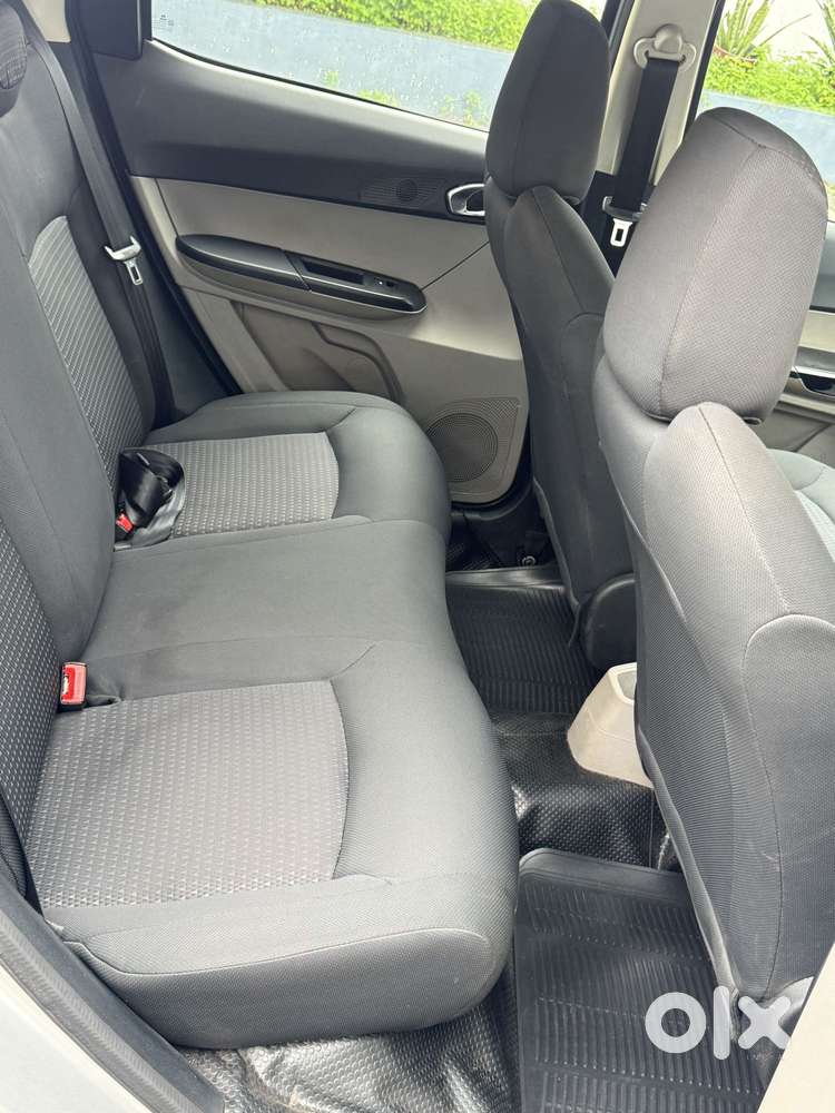 Tata Tiago Xz, 2017, Petrol