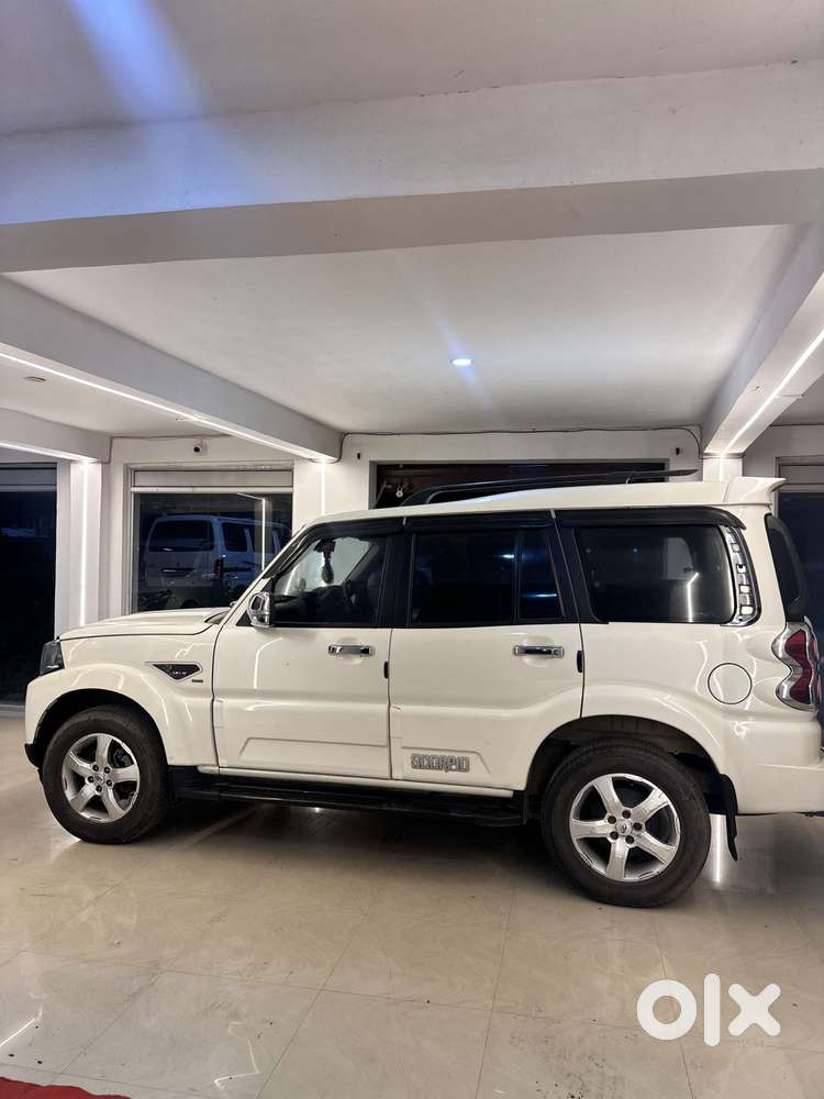 Mahindra Scorpio S11 Mt 7s, 2020, Diesel
