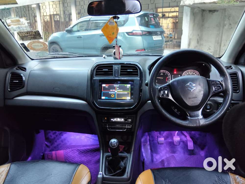 Maruti Suzuki Brezza Zdi+ Dual Tone, 2017, Petrol