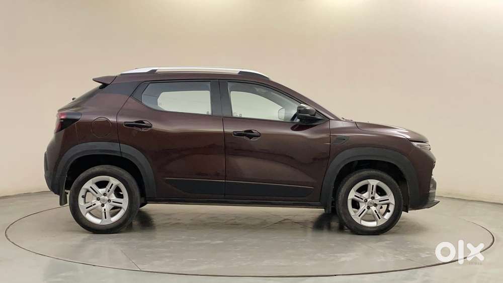 Renault Kiger RXT AMT, 2022, Petrol