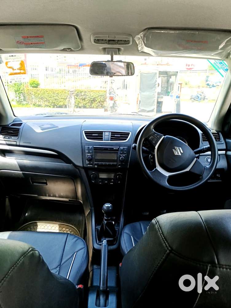 Maruti Suzuki Swift Zxi, 2016, Petrol