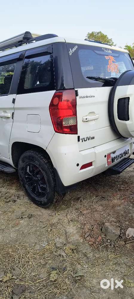 Mahindra Tuv 300 2017