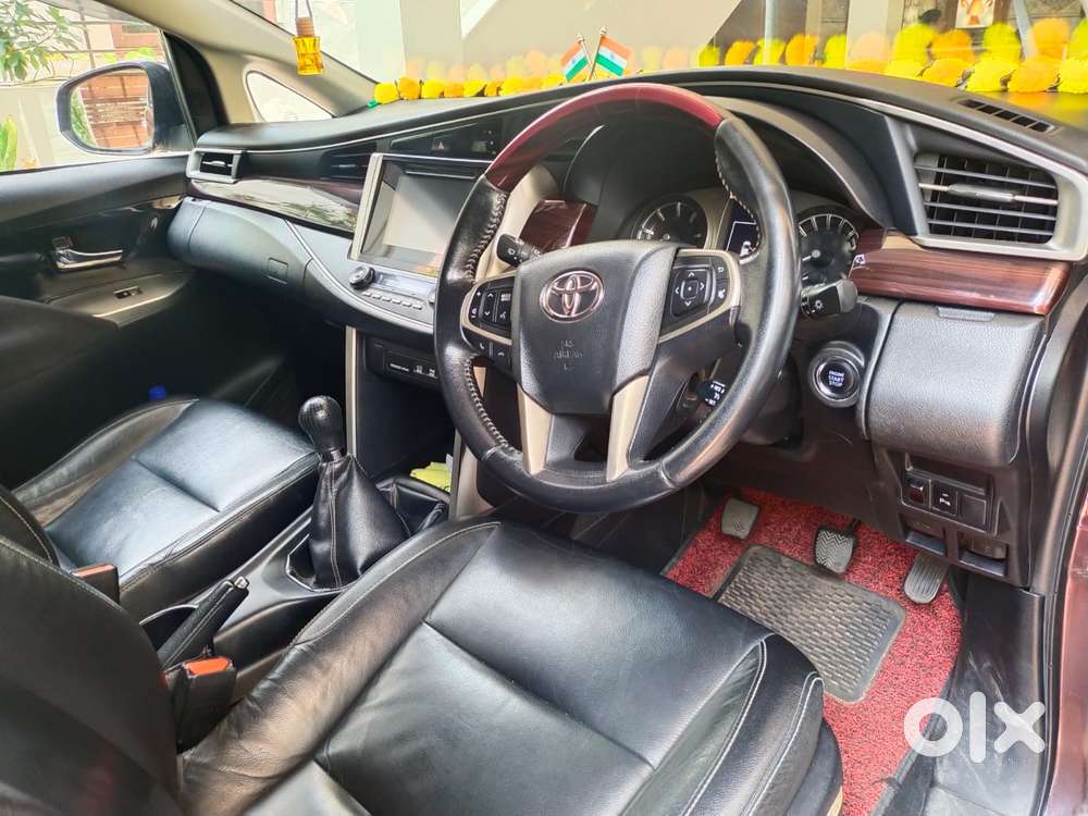 Toyota Innova Crysta 2.4 Z 7 Str, 2017, Diesel