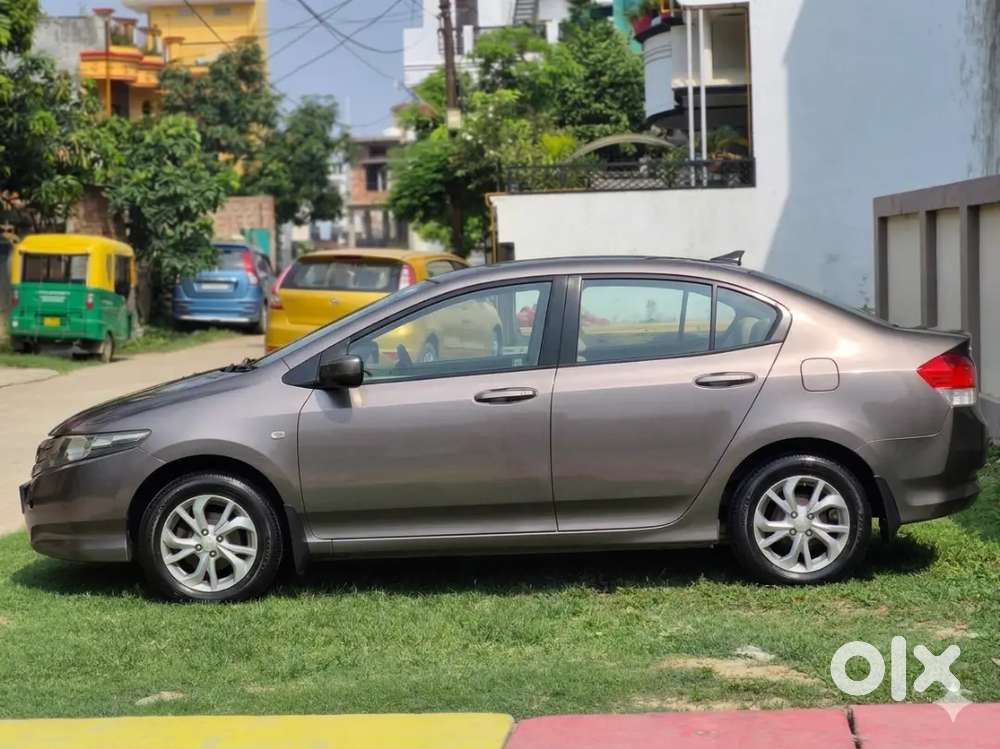 Honda City 2011 (september Model) – Showroom Condition  Just 70k  Kms