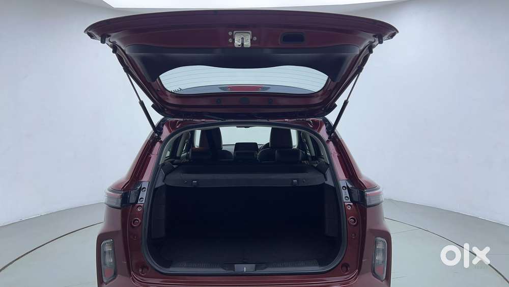 Maruti Suzuki Grand Vitara 1.5 Alpha Smart Hybrid At, 2022, Petrol