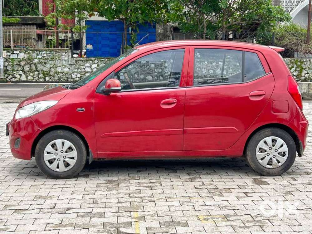 Hyundai I10 Sportz, 2011, Petrol