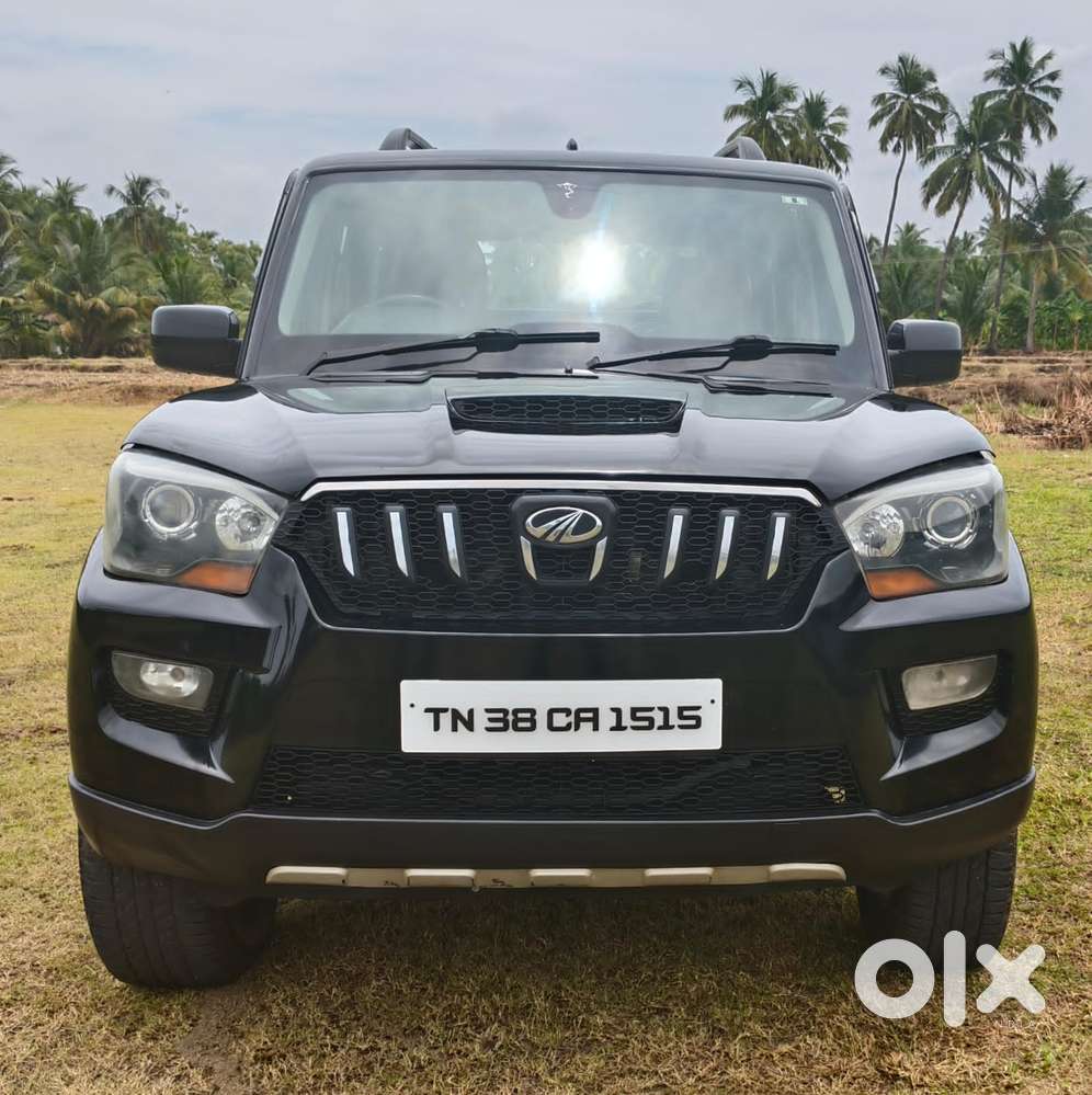 Mahindra Scorpio S10, 2015, Diesel