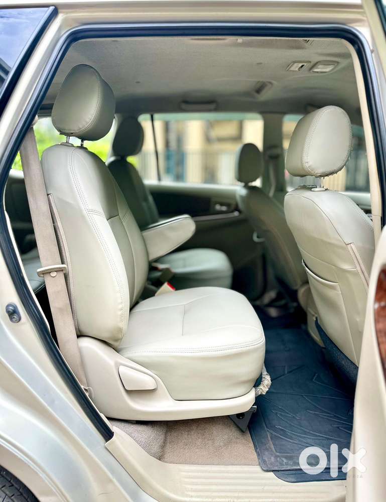 Toyota Innova 2.0 V, 2013, Diesel