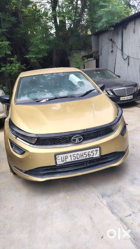 Tata Altroz 1.2 Xe, 2020, Petrol
