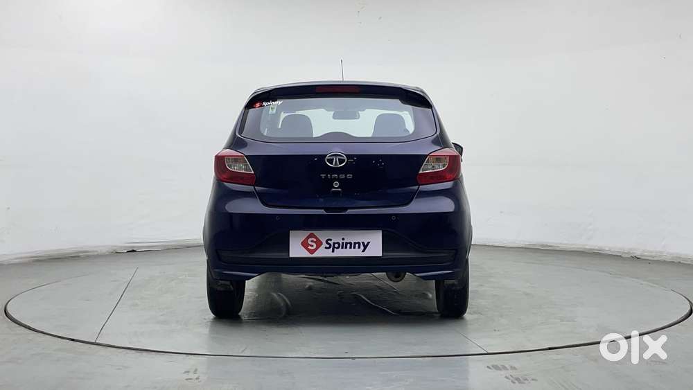 Tata Tiago 1.2 Revotron Xta, 2022, Petrol