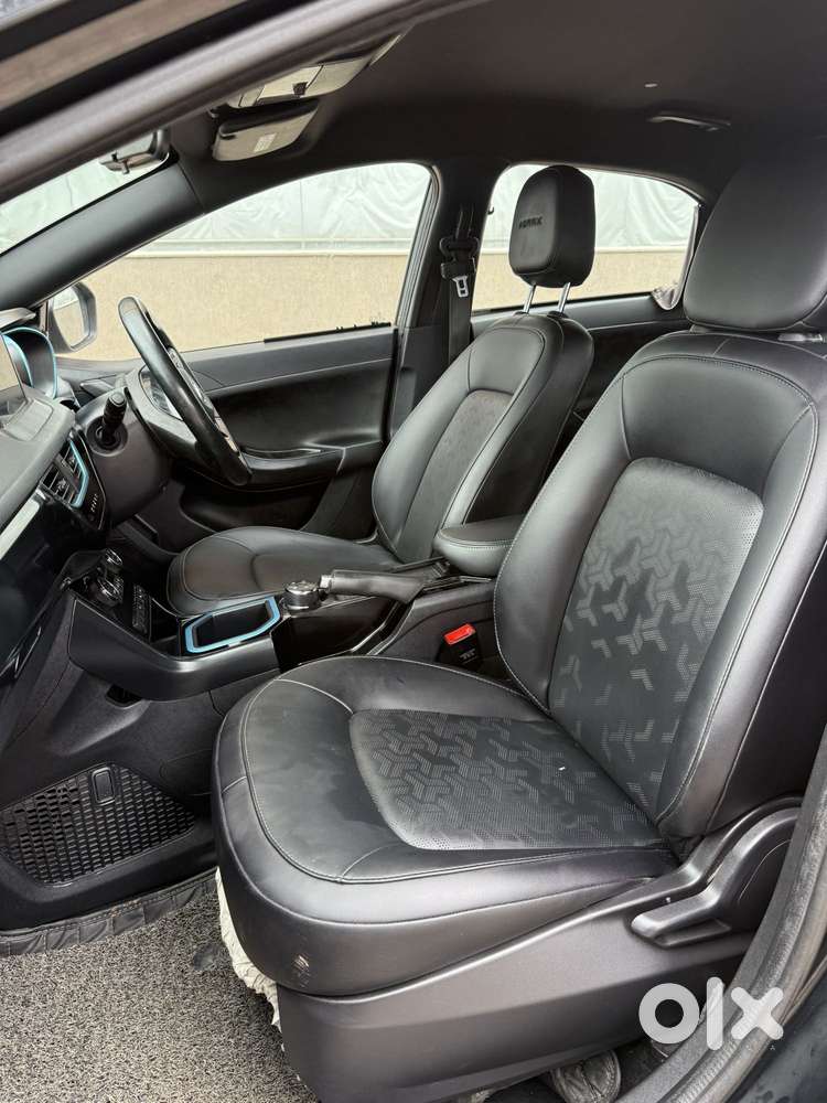 Tata Nexon Ev Xz Plus Dark Edition, 2022, Electric
