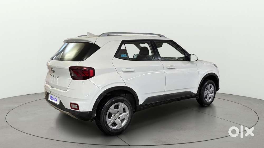 Hyundai Venue 1.2 S Plus, 2021, Petrol