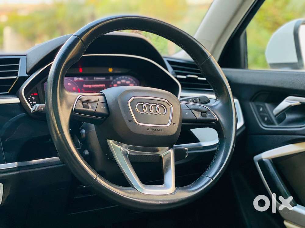 Audi Q3 40 Tfsi Premium Plus, 2024, Petrol