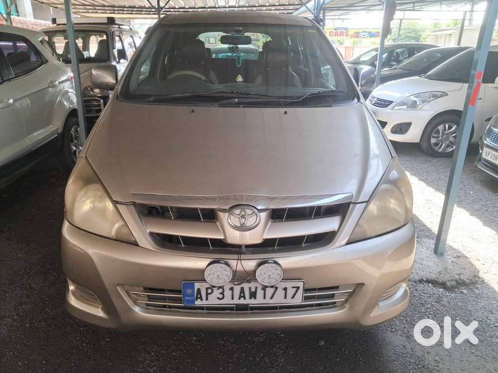 Toyota Innova 2.5 V 7 Str, 2007, Diesel