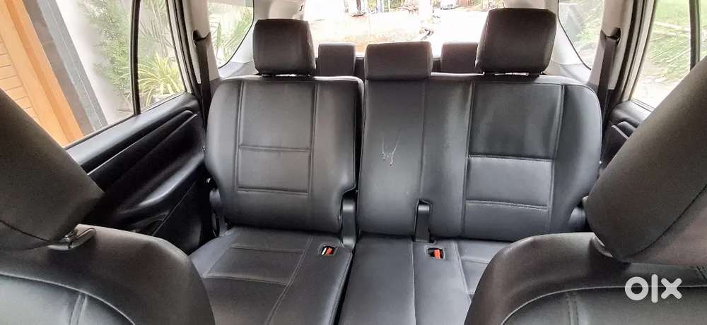 Toyota Innova Crysta 2.4 2019