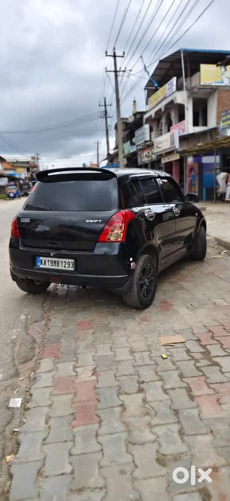 Maruti Suzuki Swift 2010 Diesel 110000 Km Driven