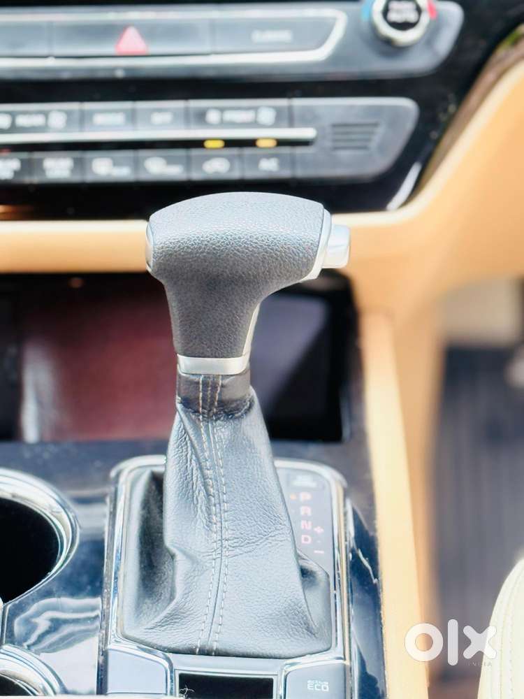 Kia Carnival Prestige, 2020, Diesel