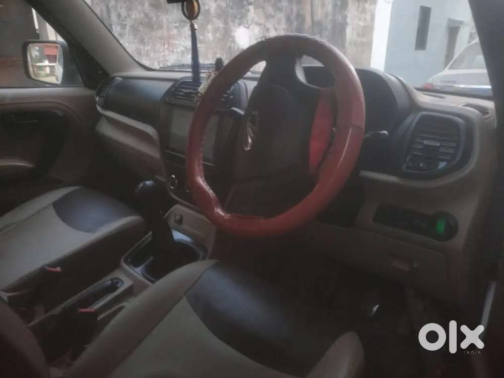 Mahindra Tuv 300 1.5 2018