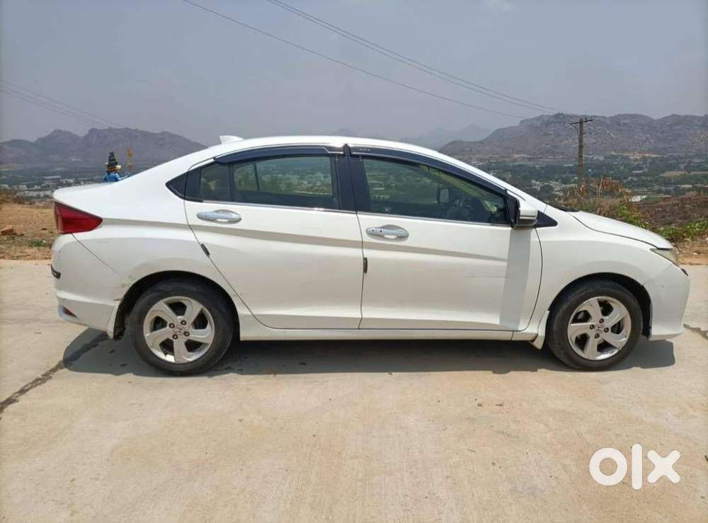 Honda Diesel 2015 Car
