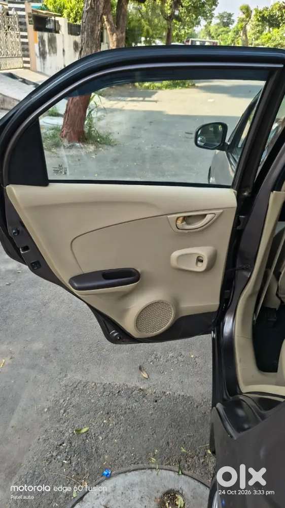 Honda Brio Mt 2012