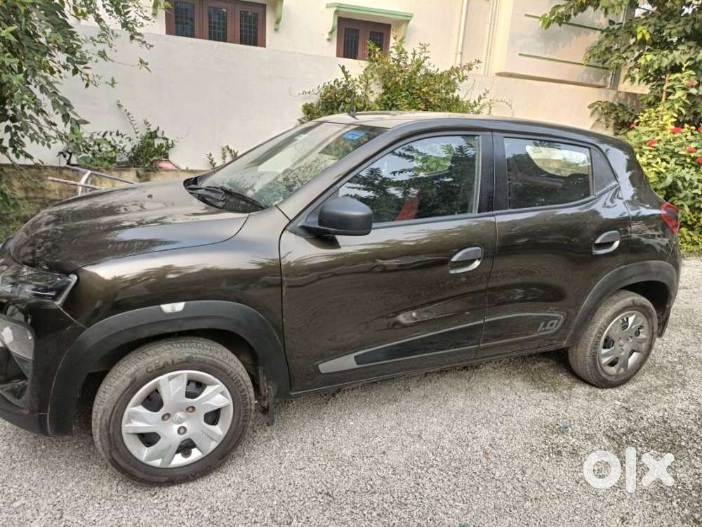 Maruti Suzuki Swift Vxi + Manual, 2021, Petrol