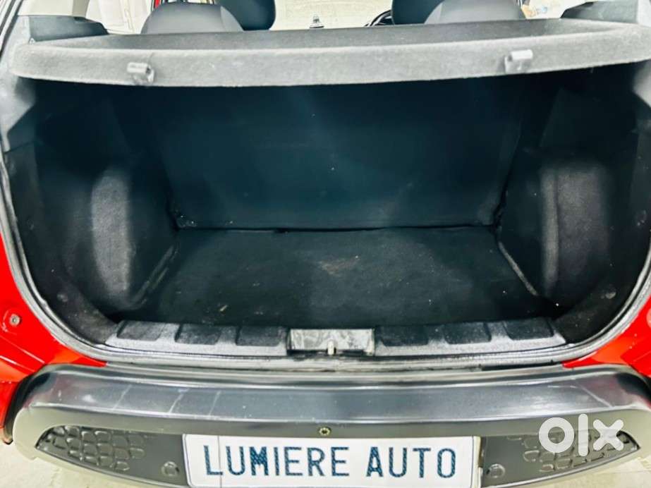 Tata Nexon 1.2 Revotron Xm (s), 2018, Petrol