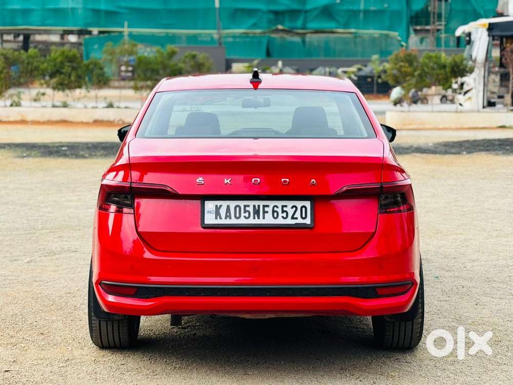 Skoda Slavia 1.0 Ambition Tsi, 2022, Petrol
