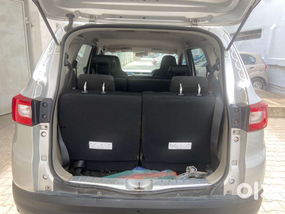 Renault Triber Rxt, 2019, Petrol