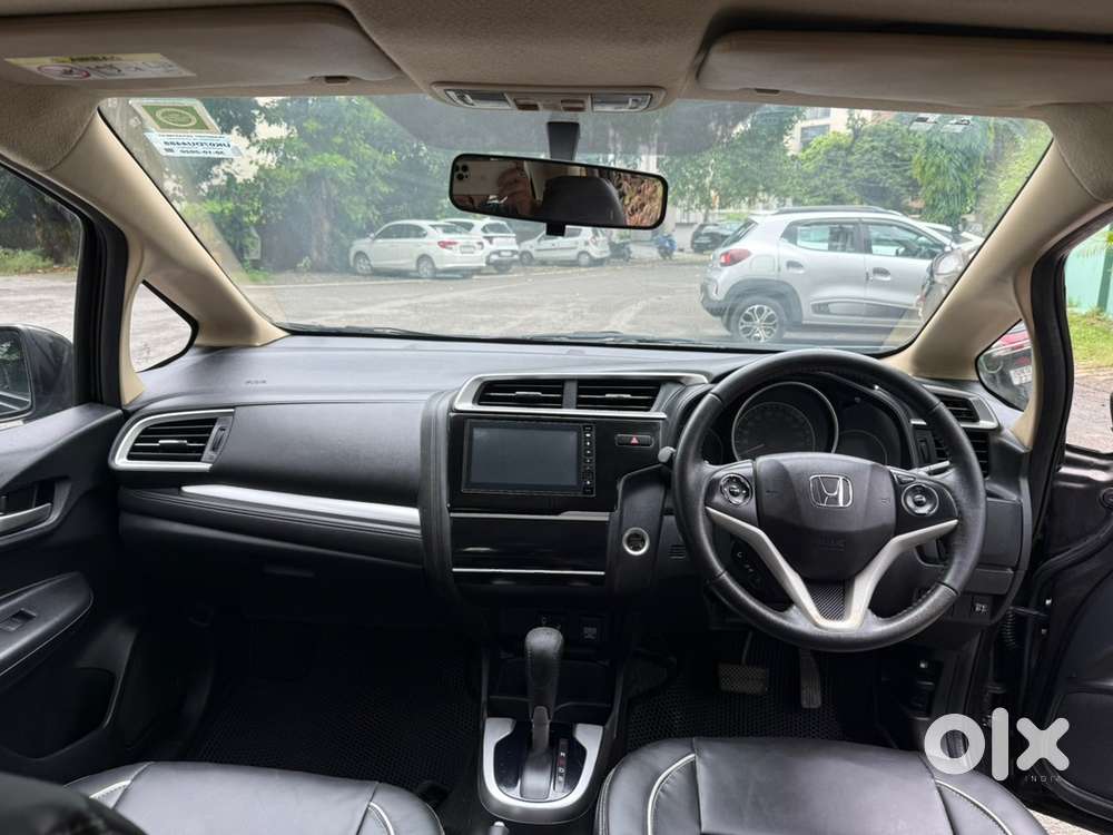 Honda Jazz Petrol 2020 Bs6 Top Model First Owner