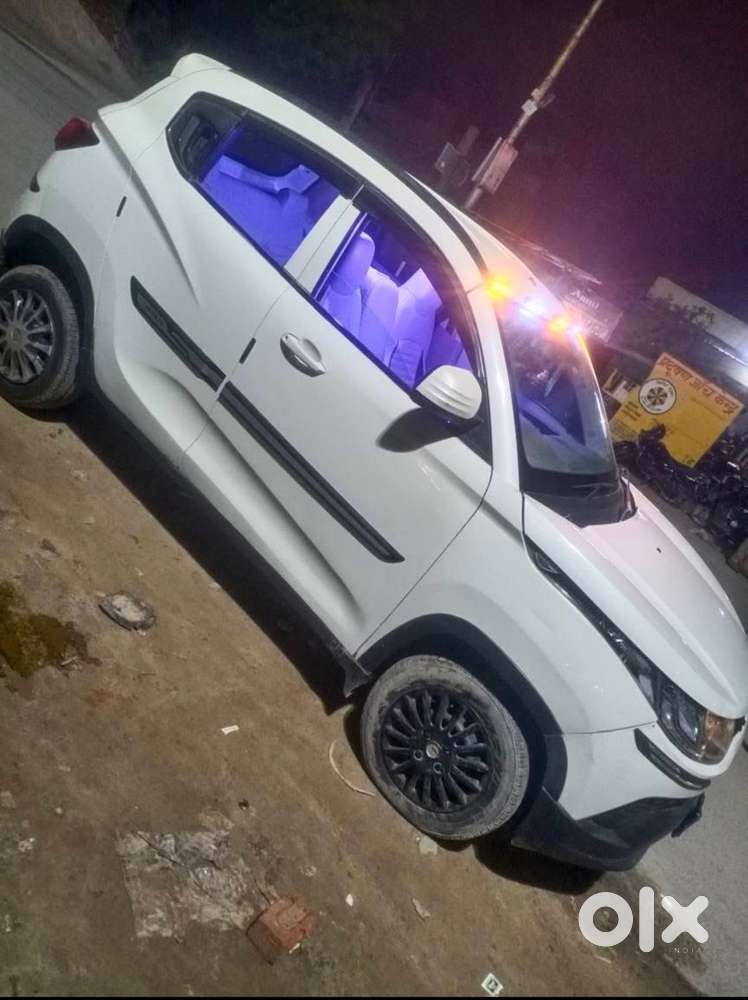 Mahindra Kuv 100 6 Seater 2nd Owner