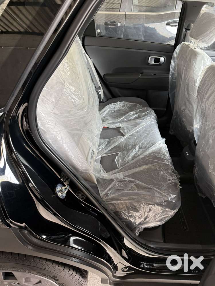 Hyundai New Venue Se, 2025, Petrol