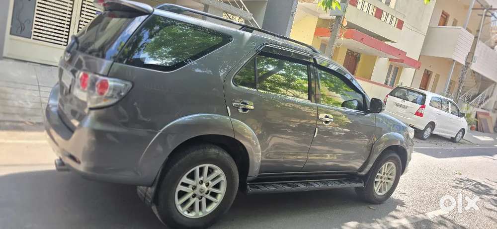 Toyota Fortuner 4x2