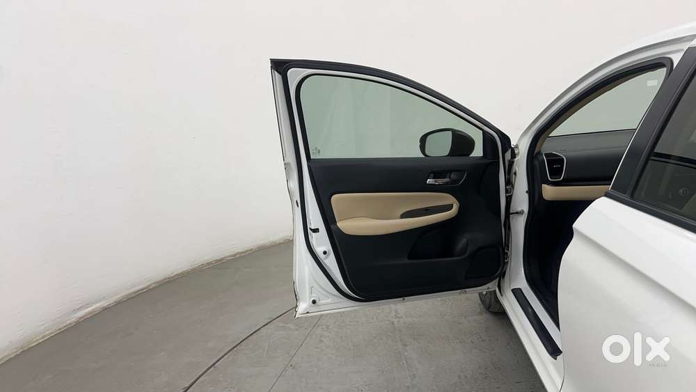 Honda City I-vtec V, 2022, Petrol