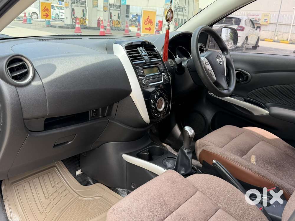 Nissan Sunny Xv Premium Pack (leather), 2018, Diesel
