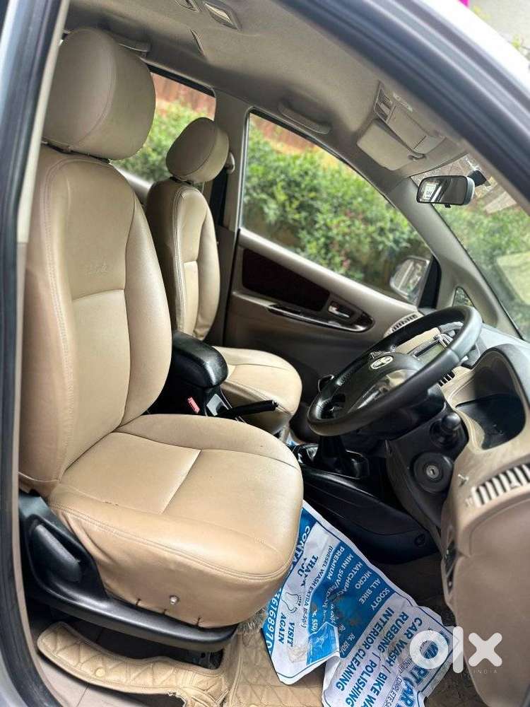Toyota Innova 2.5 V 7 Str, 2015, Diesel
