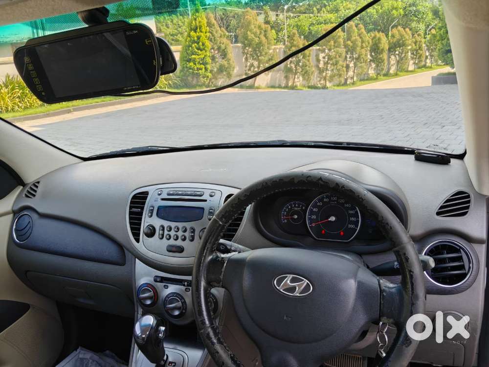 Hyundai I10 Sportz At, 2013, Petrol