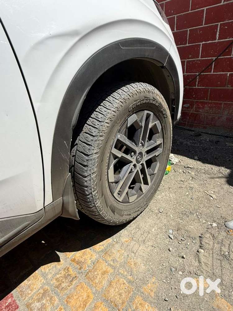 Hyundai Venue 2021 Petrol Well Maintained