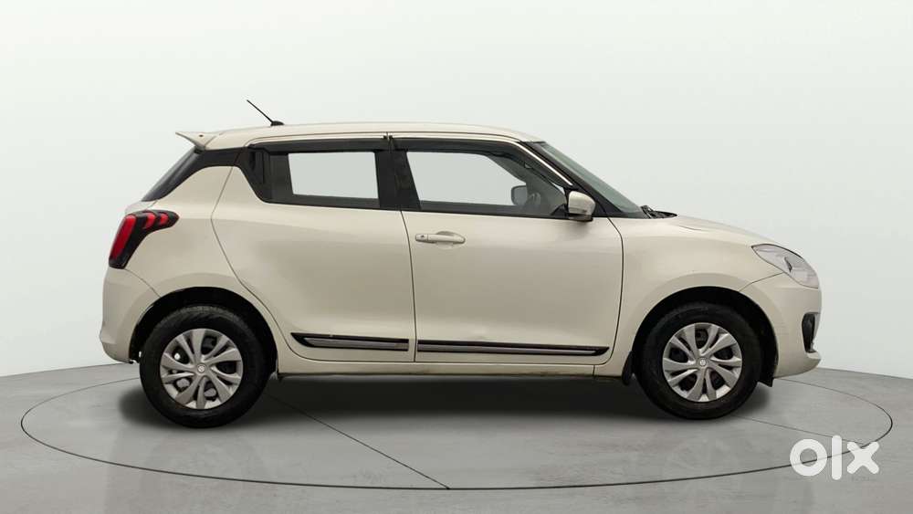 Maruti Suzuki Swift Vvt Vxi, 2022, Petrol