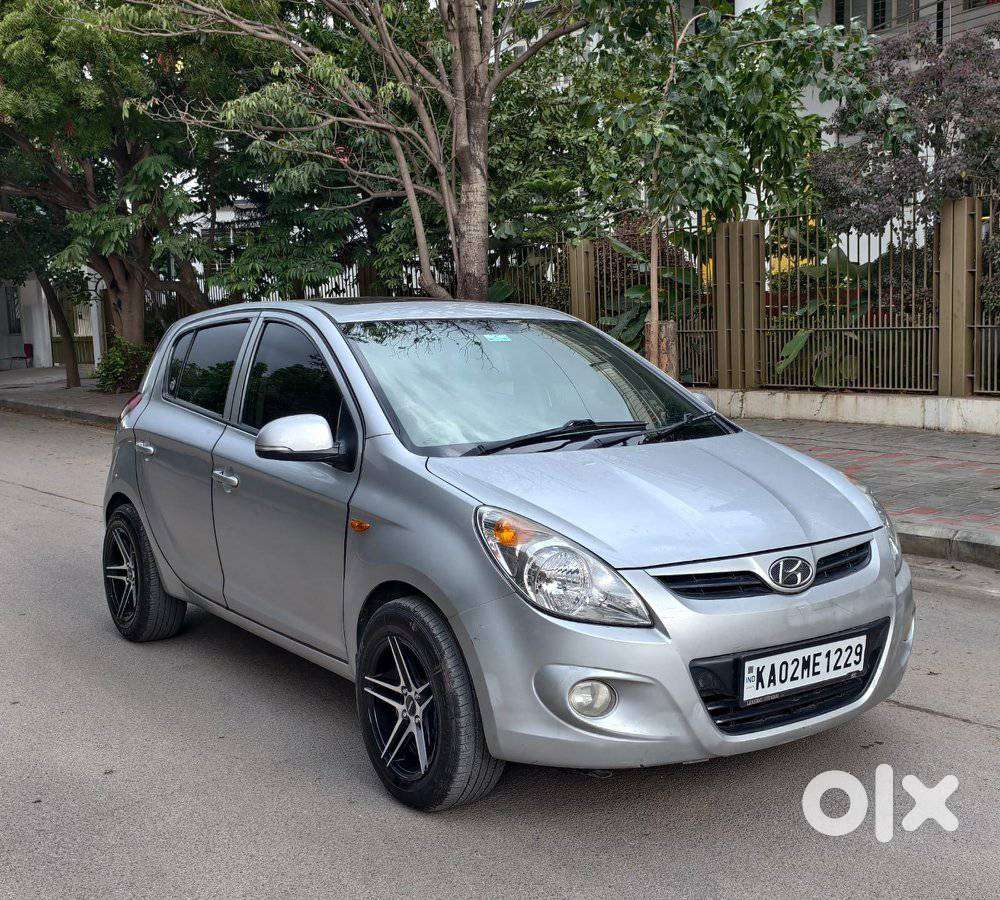Hyundai I20 Asta 1.4 (o), With Sunroof Diesel, 2010, Diesel