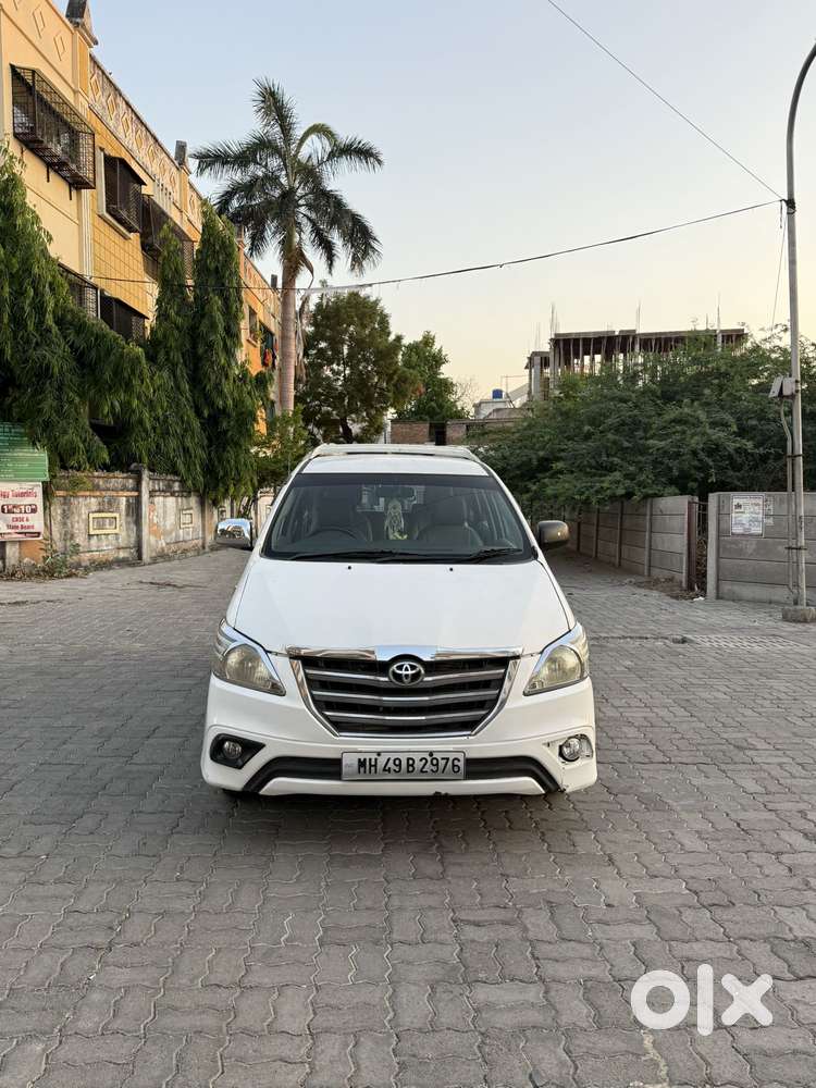 Toyota Innova 2.5 Gx (diesel) 7 Seater Bs Iv, 2013, Diesel