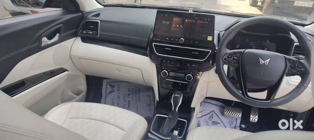 Mahindra Xuv 3xo Ax7l Petrol Mt, 2024, Petrol