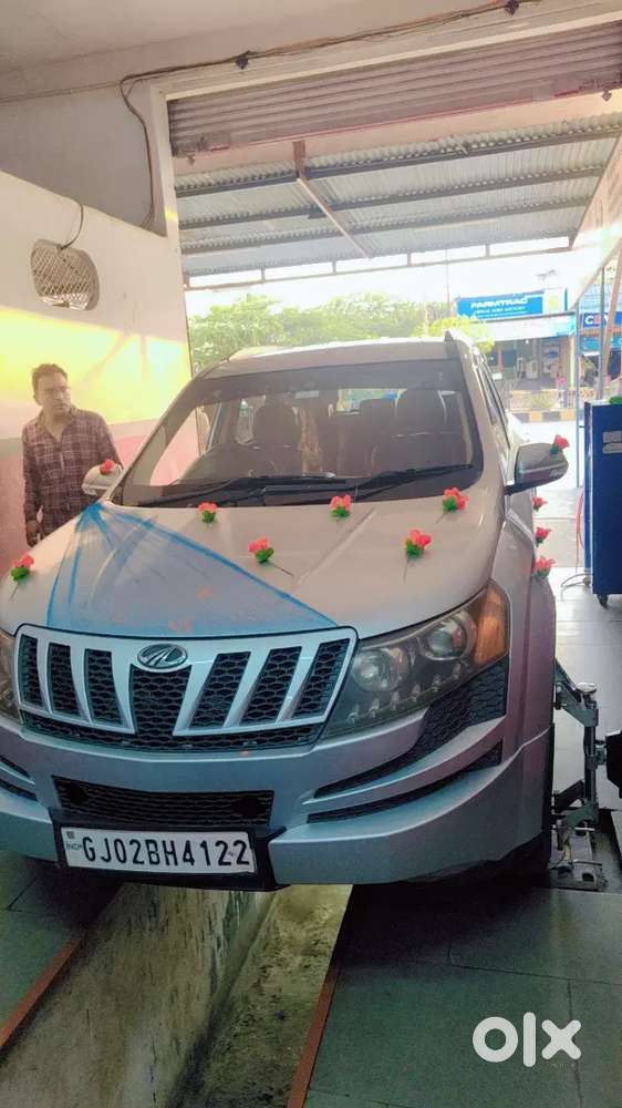 Mahindra Xuv500 Diesel 2013 2nd Owner