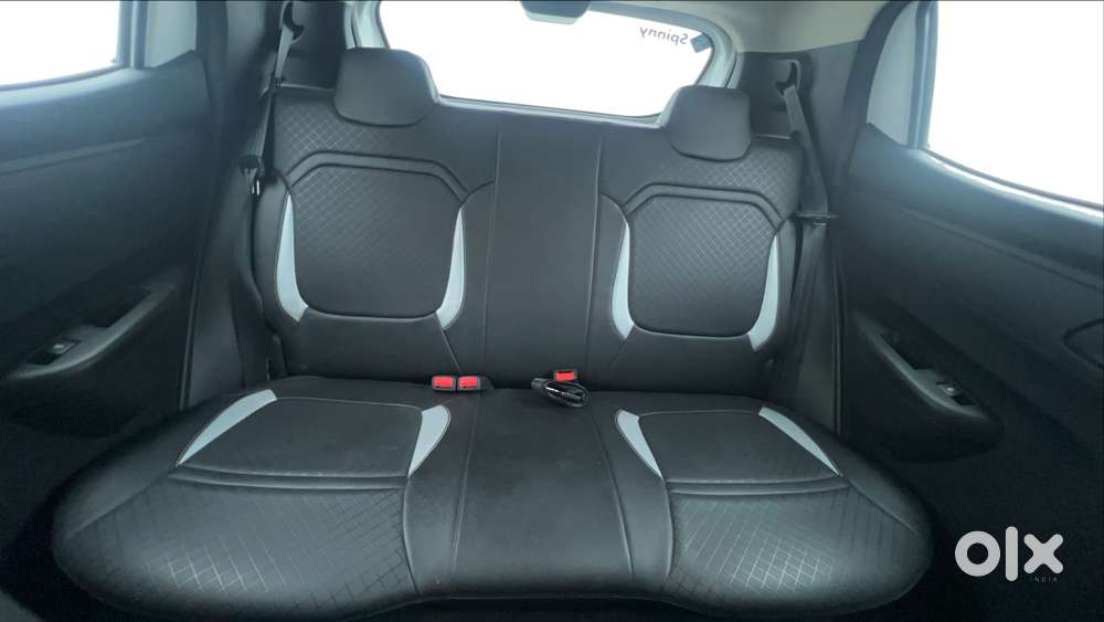 Renault Kwid 1.0 Rxt Amt, 2023, Petrol
