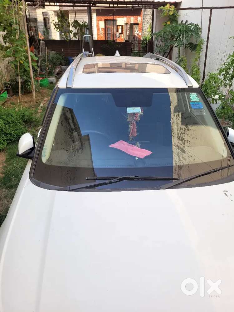 Hyundai Venue 2022 Petrol 36000 Km Driven