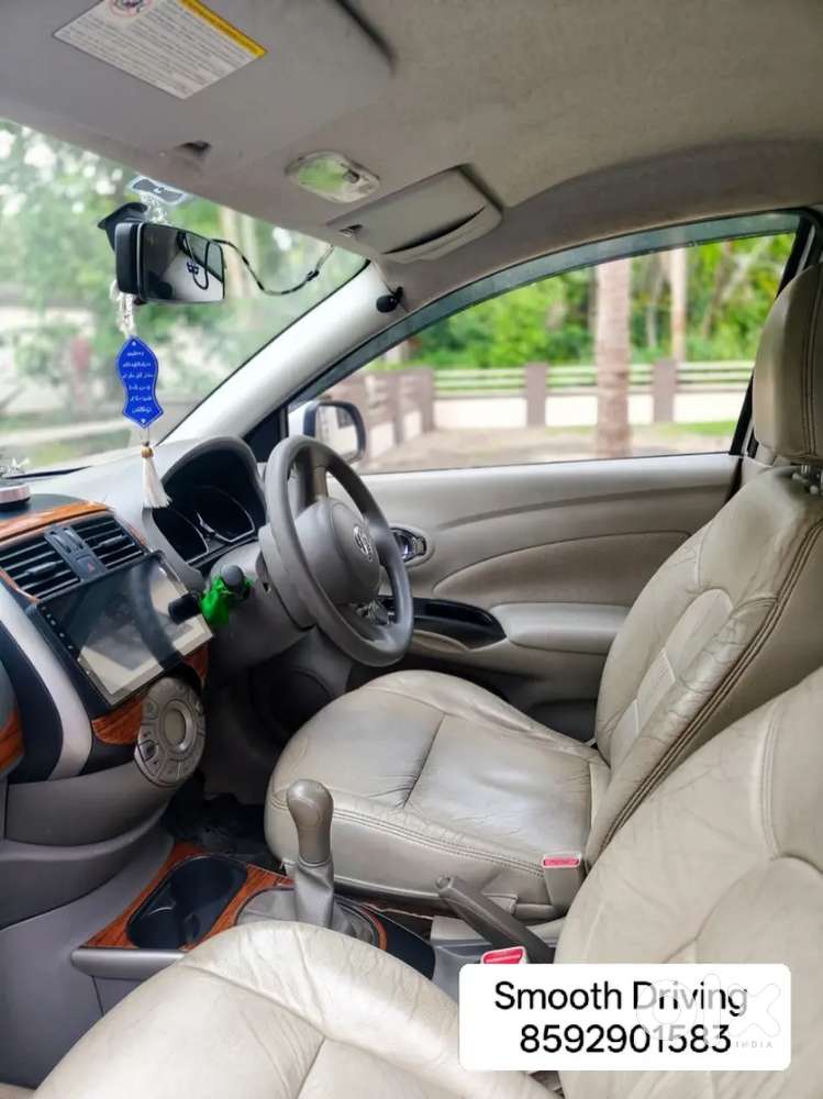 Nissan Sunny 2013